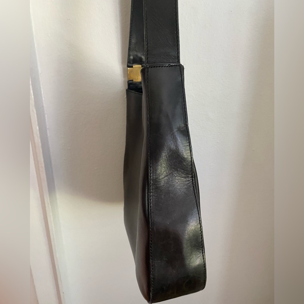 Ralph Lauren Black soft Leather Shoulder or Crossbody Bag - Picture 7 of 14